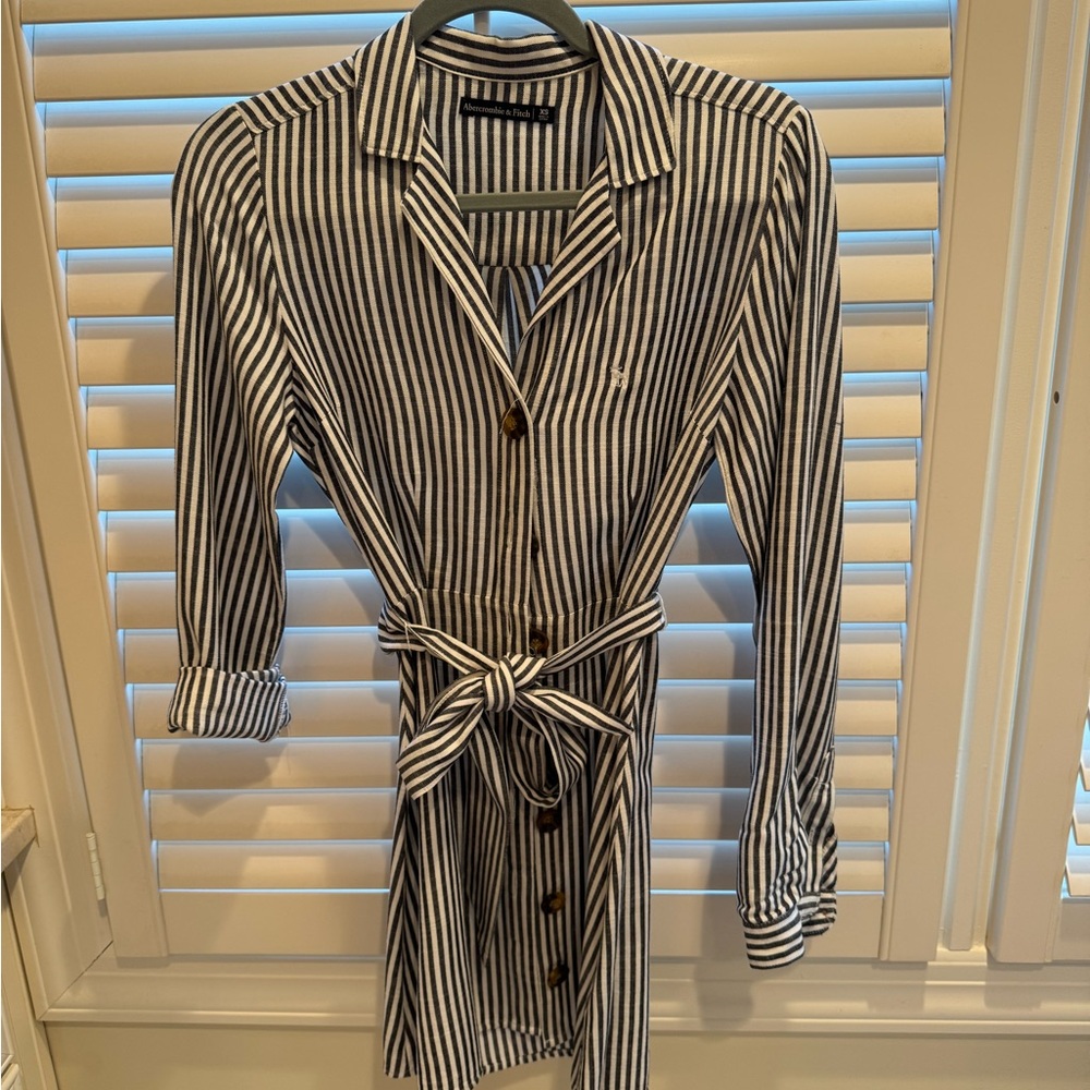 Abercrombie & Fitch Striped shirt Dress with Belt